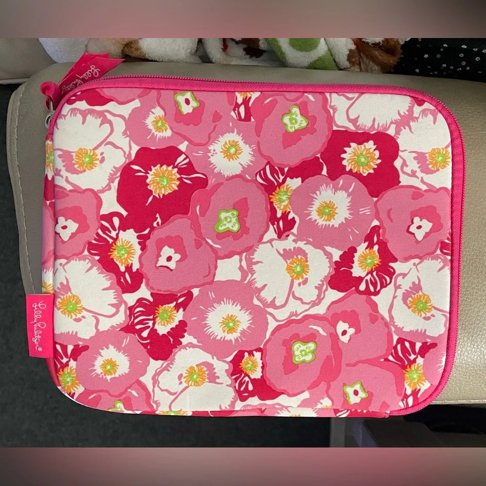 Lilly Pulitzer Neoprene Soft Case/Sleeve Bag - Great for Protecting Technology
